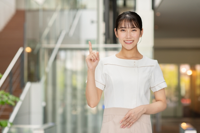 女性